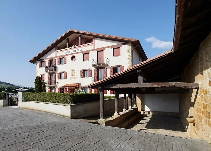 Casa Rural Xabin Etxea - Basque Stay